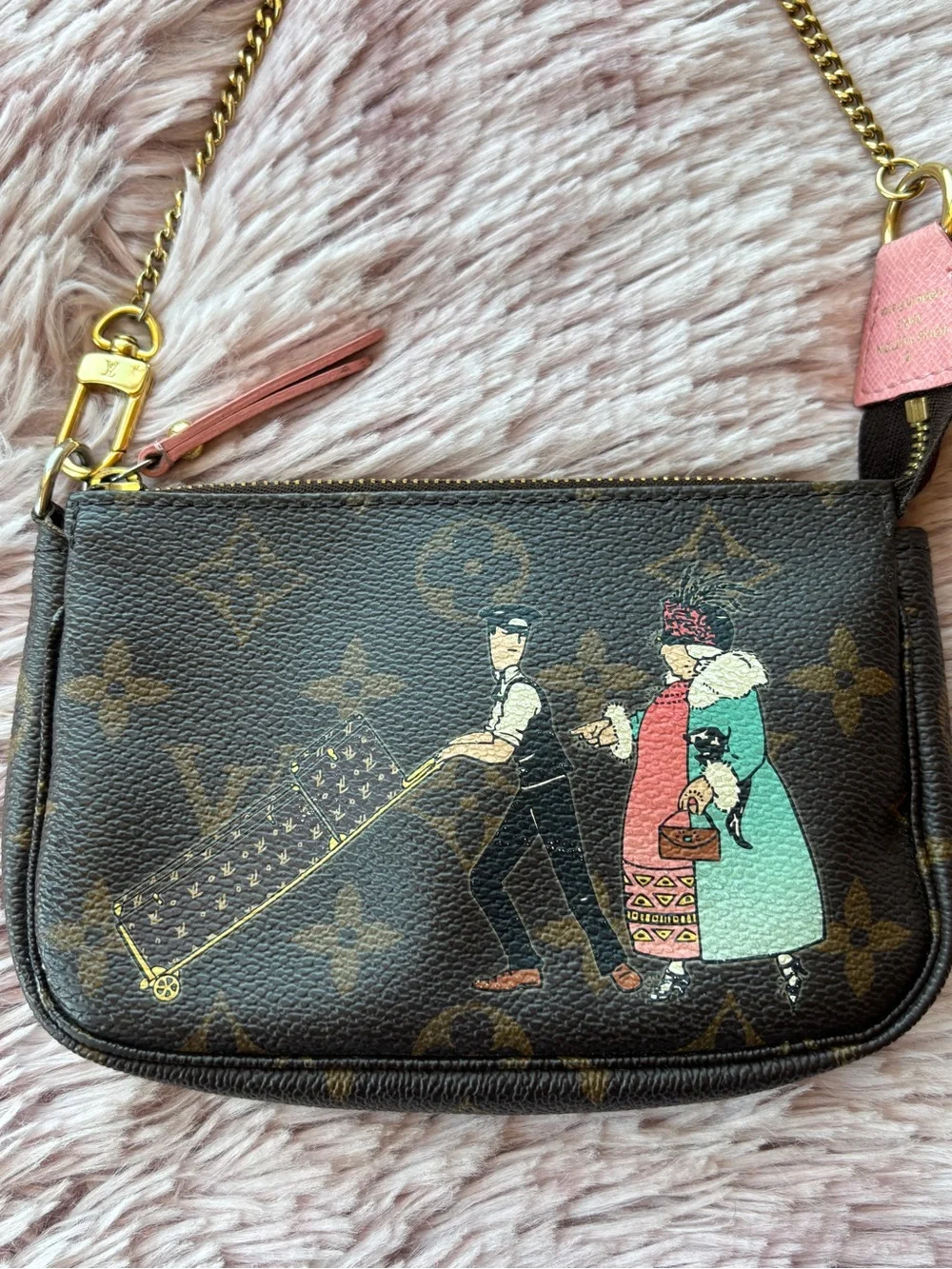 Louis Vuitton Animation Monogram Mini Pochette Accessoires - Picture 2 of 10